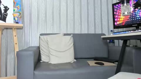 Cesar online show from February 22, 6:06 pm