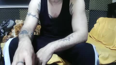 Snapshot of cezar46 chatting on November 14, 3:16 am cezar online show from November 14, 3:16 am