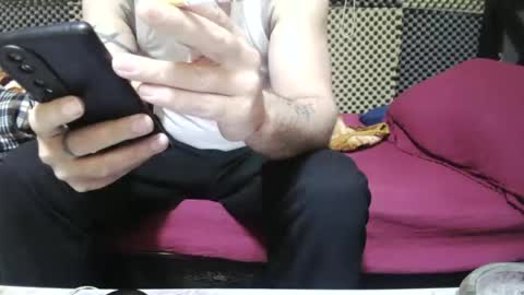 Snapshot of cezar46 chatting on November 19, 8:03 am cezar online show from November 19, 8:03 am