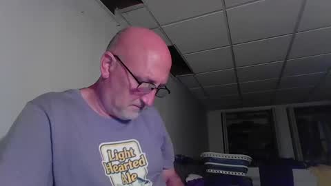 Snapshot of cfnm0968 chatting on September 17, 2:02 am cfnm0968 online show from September 17, 2:02 am