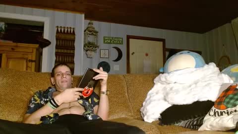 cguffey2284 online show from December 29, 10:01 am