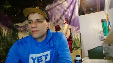 cguffey2284 online show from January 19, 9:11 am