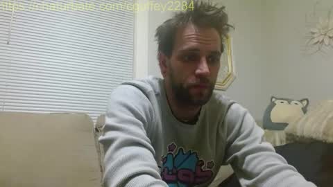 cguffey2284 online show from January 14, 6:08 am