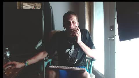 cguffey2284 online show from April 5, 10:18 pm