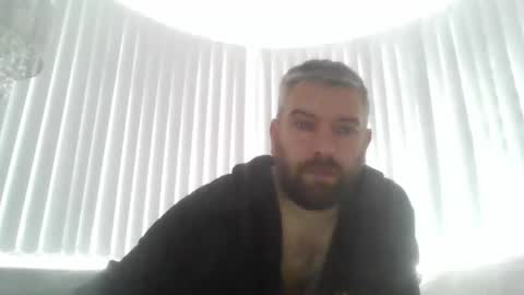 ch33ky85 online show from January 12, 1:05 pm