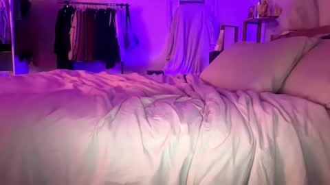 Kpapi online show from November 7, 11:38 pm