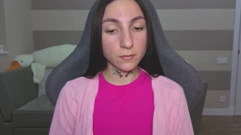 Kate online show from December 3, 9:29 am