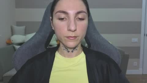 Kate online show from June 18, 9:14 am