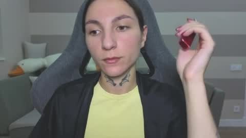 Kate online show from August 3, 8:35 am