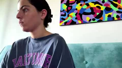Nini online show from June 18, 9:14 am