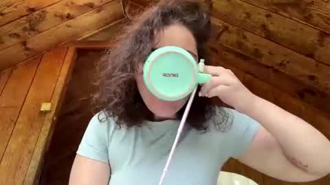 Nini online show from July 18, 1:15 pm