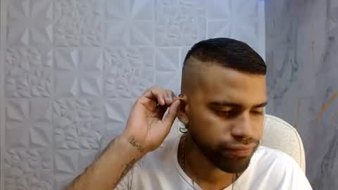 Snapshot of chacorta_ chatting on June 27, 12:44 pm chacorta_ online show from June 27, 12:44 pm