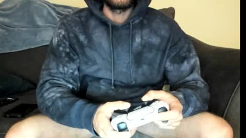 Snapshot of chadpowerz chatting on March 8, 7:45 am Lydong online show from March 8, 7:45 am