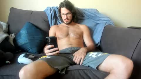 Snapshot of chadpowerz chatting on March 17, 10:35 pm Lydong online show from March 17, 10:35 pm