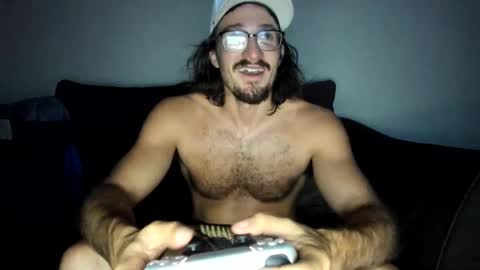 Snapshot of chadpowerz chatting on March 30, 6:36 am Lydong online show from March 30, 6:36 am