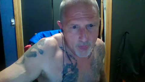 chadsters123 online show from June 25, 5:12 am