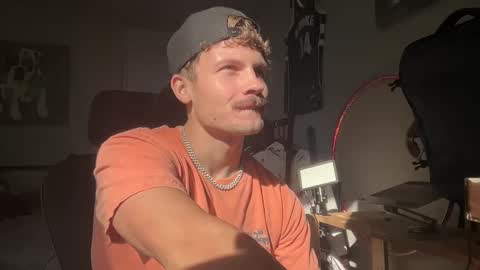 Snapshot of chadtitan chatting on September 16, 2:18 pm ChadTitan online show from September 16, 2:18 pm