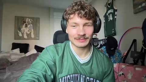 ChadTitan online show from October 20, 2:28 pm