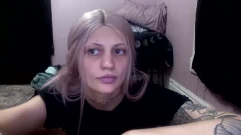 Snapshot of chaicutie chatting on April 29, 3:21 am chaia online show from April 29, 3:21 am