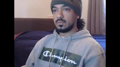 Snapshot of chainnballz chatting on January 15, 2:54 pm ChainNballzz online show from January 15, 2:54 pm