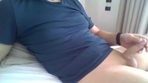 Snapshot of challenge_20 chatting on May 21, 9:16 am challenge_20 online show from May 21, 9:16 am
