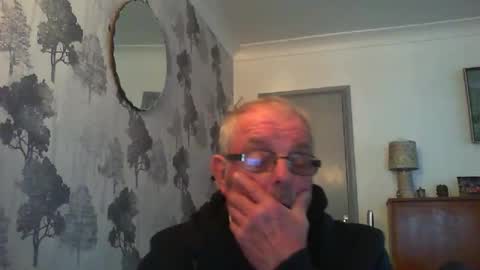 Snapshot of champers37 chatting on March 5, 5:08 pm Champers online show from March 5, 5:08 pm