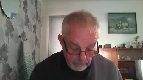 Champers online show from February 4, 2:56 pm