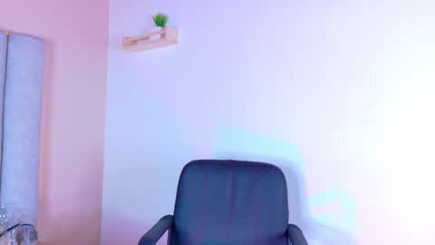 C H A N E L online show from October 16, 2:56 am