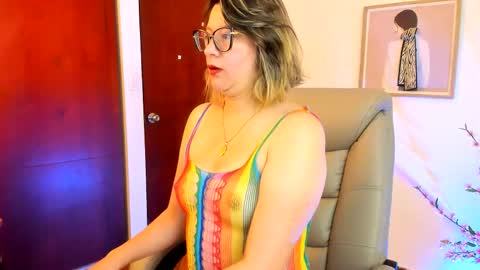 chanell online show from September 17, 11:56 am