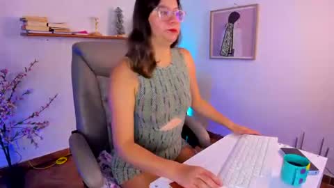 chanell online show from July 17, 12:01 pm