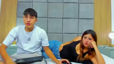 Chanellandmax online show from November 12, 2:39 pm