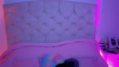 Chanell online show from October 20, 10:54 pm