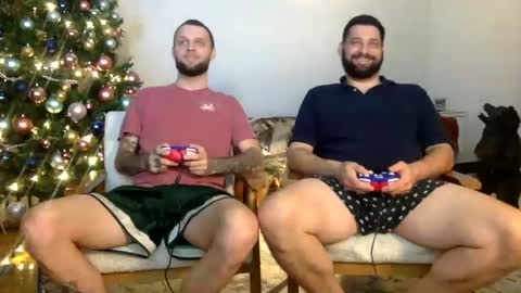 TATS AND TANNED online show from December 18, 1:26 am