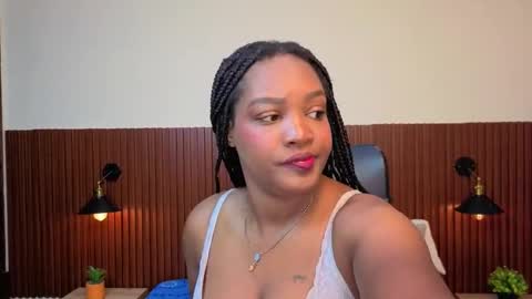 Chanel online show from February 12, 12:22 pm