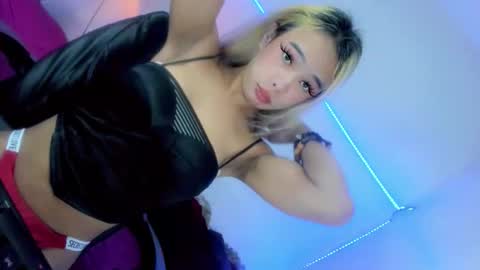 chantal_fuck online show from March 29, 10:21 pm