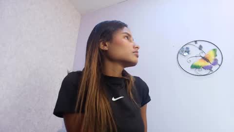 Raquel  online show from October 15, 12:05 pm