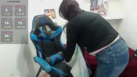    online show from January 18, 12:20 pm