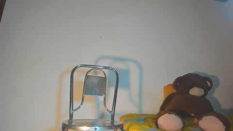 Snapshot of chantellebony chatting on December 4, 2:21 am chantellebony online show from December 4, 2:21 am