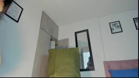 Snapshot of chantellebony chatting on April 27, 7:34 pm chantellebony online show from April 27, 7:34 pm