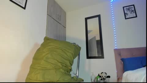 Snapshot of chantellebony chatting on May 1, 7:46 am chantellebony online show from May 1, 7:46 am