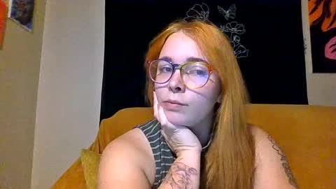 chaosfairyart online show from November 2, 11:29 pm