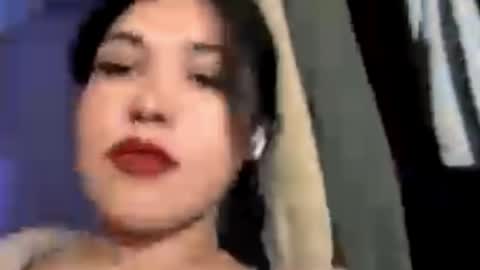 Lola online show from January 15, 5:05 pm