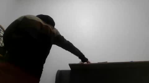 Snapshot of charismaticcharm chatting on January 13, 8:15 am charismaticcharm online show from January 13, 8:15 am