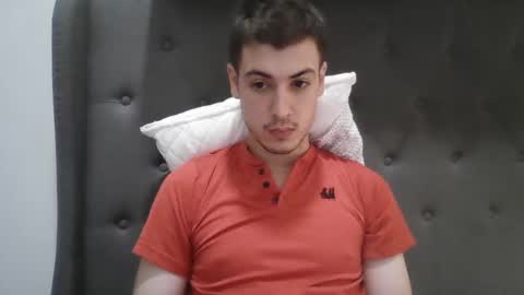 Snapshot of charismaticcharm chatting on January 25, 6:24 pm charismaticcharm online show from January 25, 6:24 pm