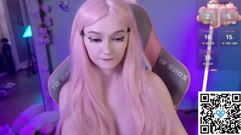 Snapshot of charityryah chatting on May 2, 2:44 pm Hi guys Welcome to my room online show from May 2, 2:44 pm