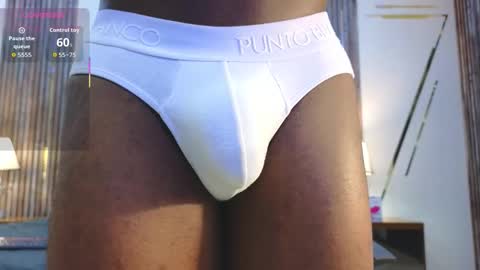 charlesbrown_ online show from November 3, 12:06 pm