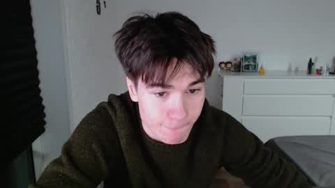 charleshanson69 online show from November 16, 1:49 pm