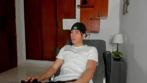 Snapshot of charley_morgan chatting on February 22, 6:52 pm charley_morgan online show from February 22, 6:52 pm