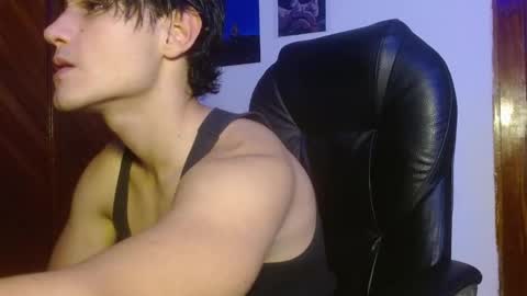 Snapshot of charley_morgan chatting on October 9, 8:29 pm charley_morgan online show from October 9, 8:29 pm