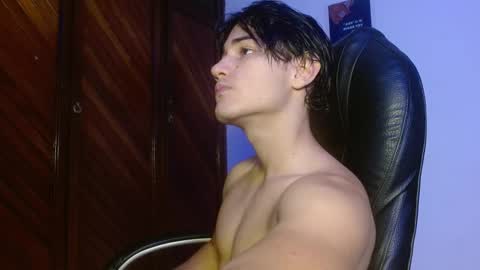 Snapshot of charley_morgan chatting on October 11, 1:49 am charley_morgan online show from October 11, 1:49 am